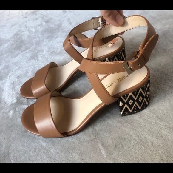 NWOB Nine West Gondola   - Picture 1 of 6